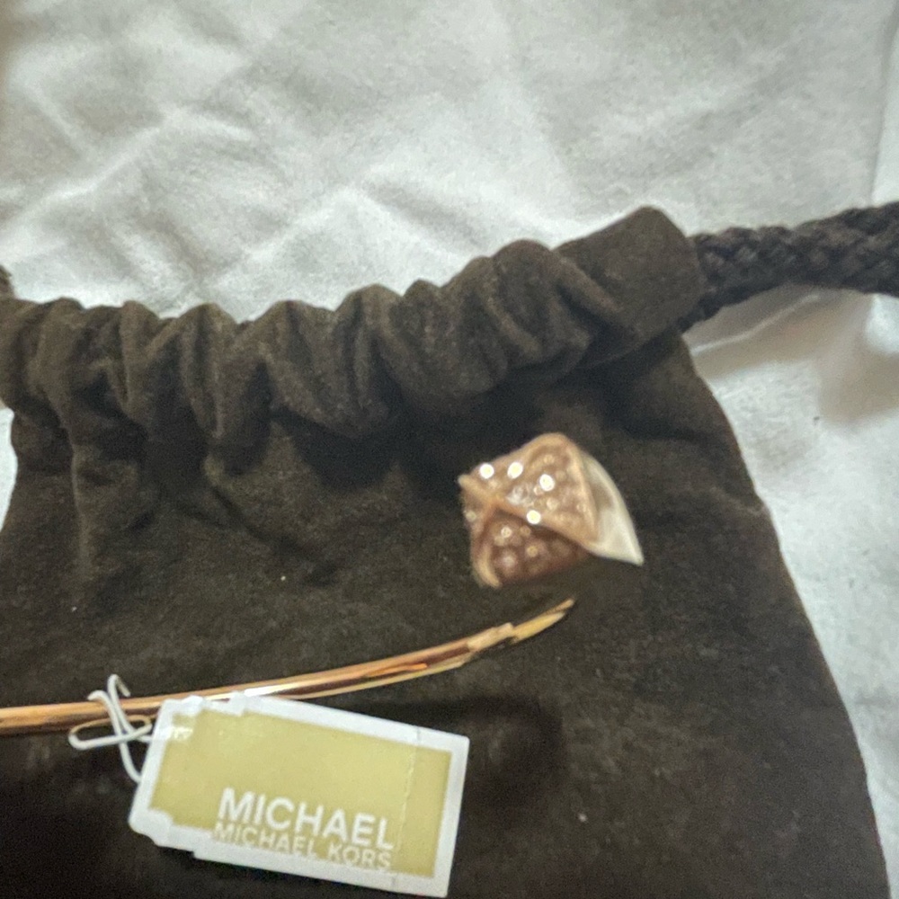 Michael Kors Bracelet Rose Gold - Picture 4 of 5